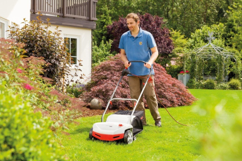 Aerator wertykulator elektryczny AL-KO zaleca się do mniejszych trawników Aerator wertykulator elektryczny AL-KO zaleca się do mniejszych trawników
