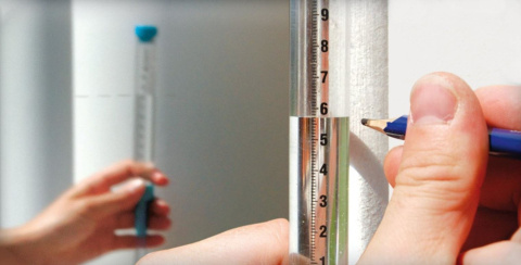 Poziomnica wodna wężowa Cellfast gwarantuje dokładny pomiar Poziomnica wodna wężowa Cellfast gwarantuje dokładny pomiar