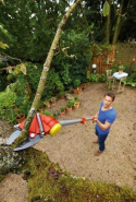 Sekator teleskopowy bezpieczny w użyciu Wolf Garten Sekator teleskopowy bezpieczny w użyciu Wolf Garten