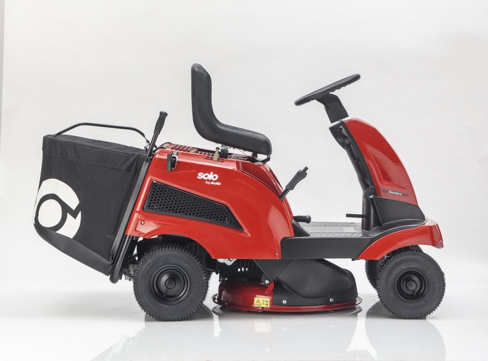 Traktor ogrodowy solo by AL-KO R 7-63.8 A z wygodnym fotelem Traktor ogrodowy solo by AL-KO R 7-63.8 A z wygodnym fotelem