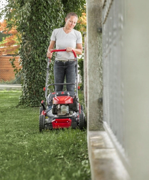 Kosiarka Spalinowa AL-KO 470 SP-H HONDA Premium Kosiarka Spalinowa AL-KO 470 SP-H HONDA Premium