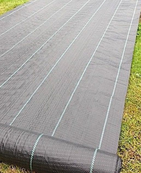 Agrotkanina Czarna 100g/m2 UV 0,4m x 100mb SHA Agrotkanina Czarna 100g/m2 UV 0,4m x 100mb SHA